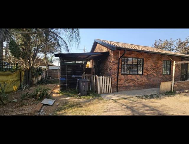 3 BEDROOM HOUSE FOR SALE IN HERMANSTAD
